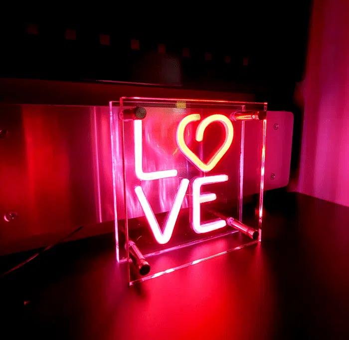 Neonbox LOVE – Poczuj magię światła! 💖✨ - obrazek 3