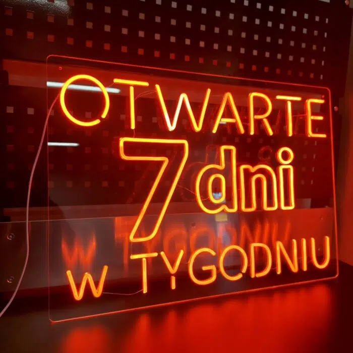 🕐 Neon otwarte 7 dni – jasna informacja dla klientów - obrazek 4