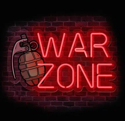 neon na ścianę WAR ZONE w pokoju gracza
