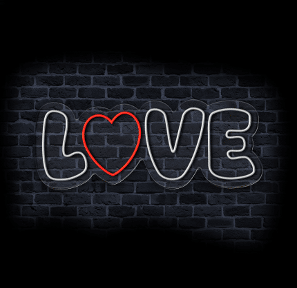 neon LOVE na ścianę z czerwonym sercem