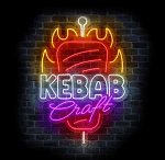 neon kebab craft na ścianie w kebabowni