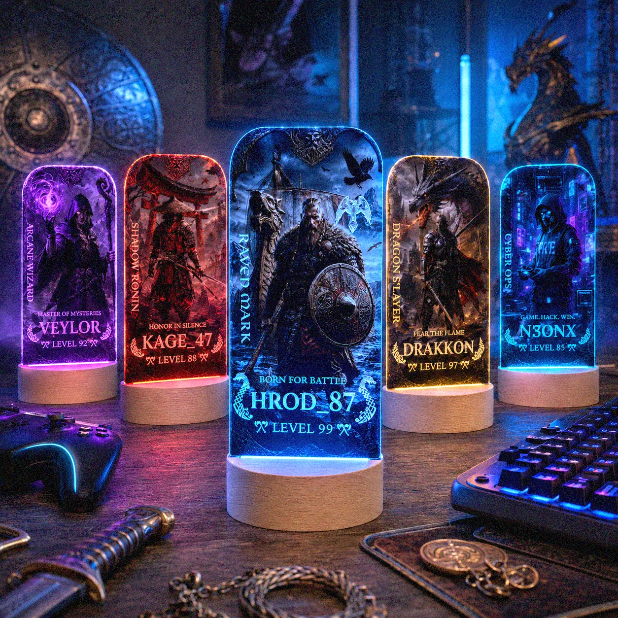 Personalizowane lampki LED dla graczy z grafiką fantasy, nickiem i podświetlaną plexi na drewnianej podstawce.