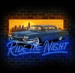 Neon Ride the Night z klasycznym samochodem retro i panoramą miasta