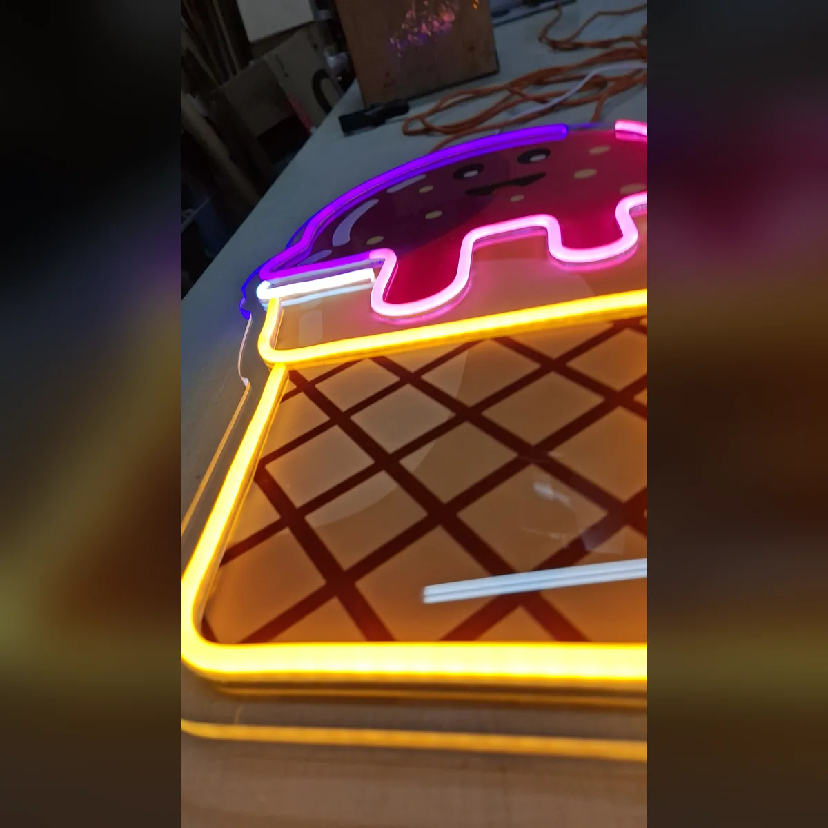 Neon LED rożek lodowy dla lodziarni