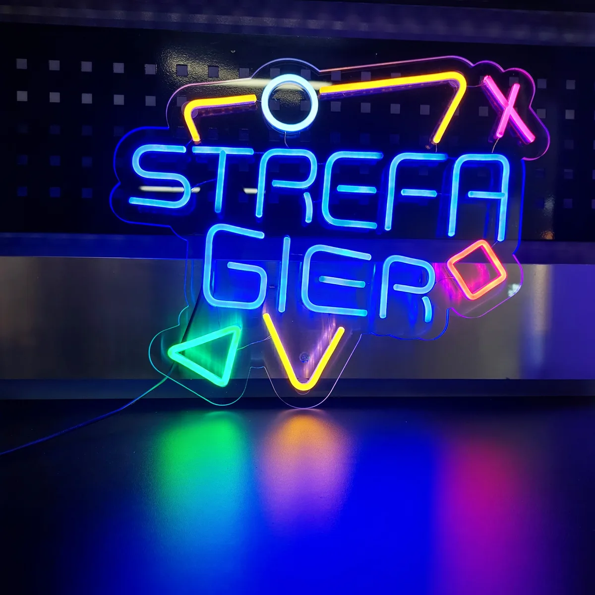 Neon LED Strefa Gier z symbolami przycisków pada