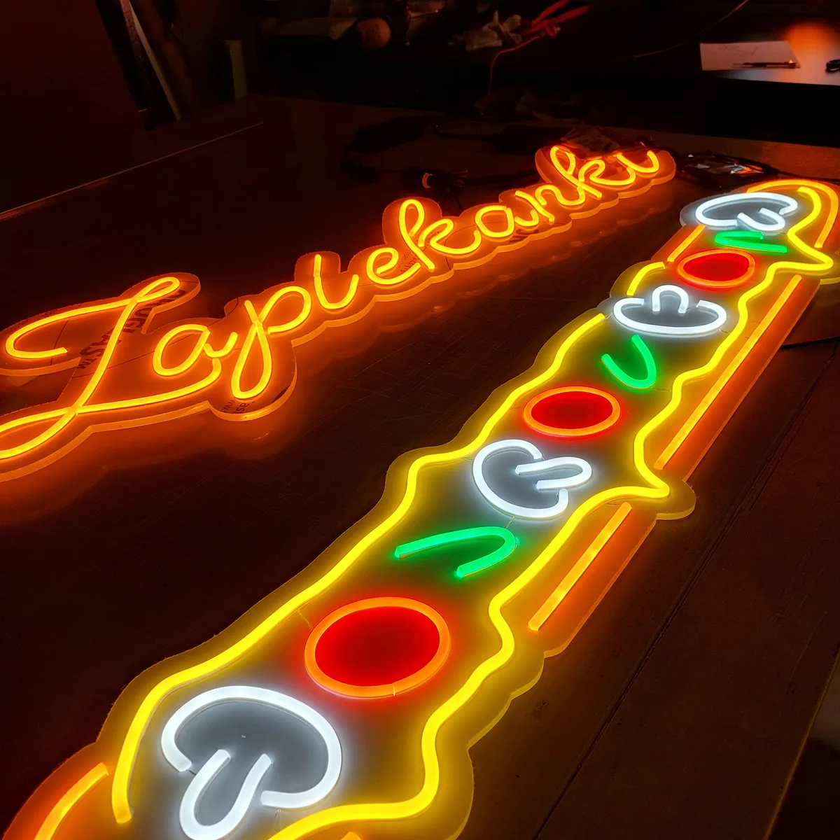 Neon LED Zapiekanki z zapiekanką